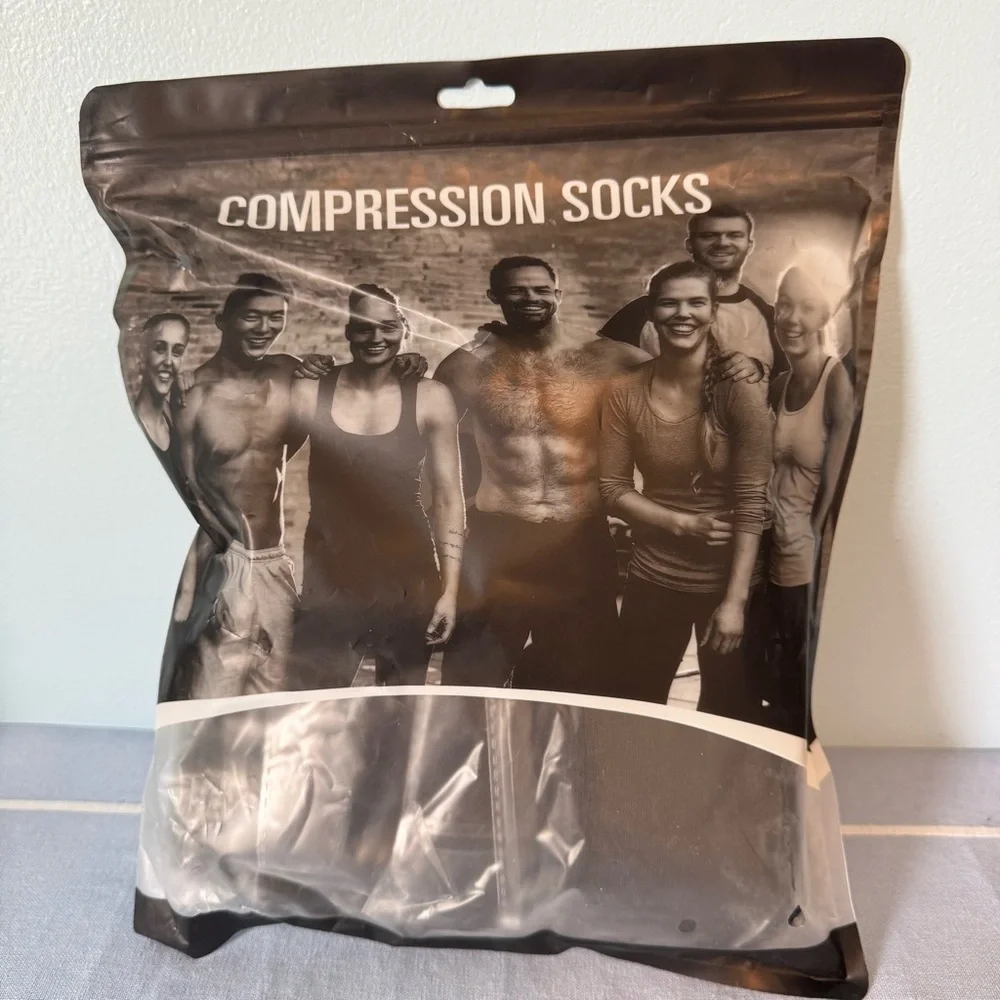 Cooper Compression Socks Women’s or Men’s 6 Pair Black Knee-High Socks S/M
